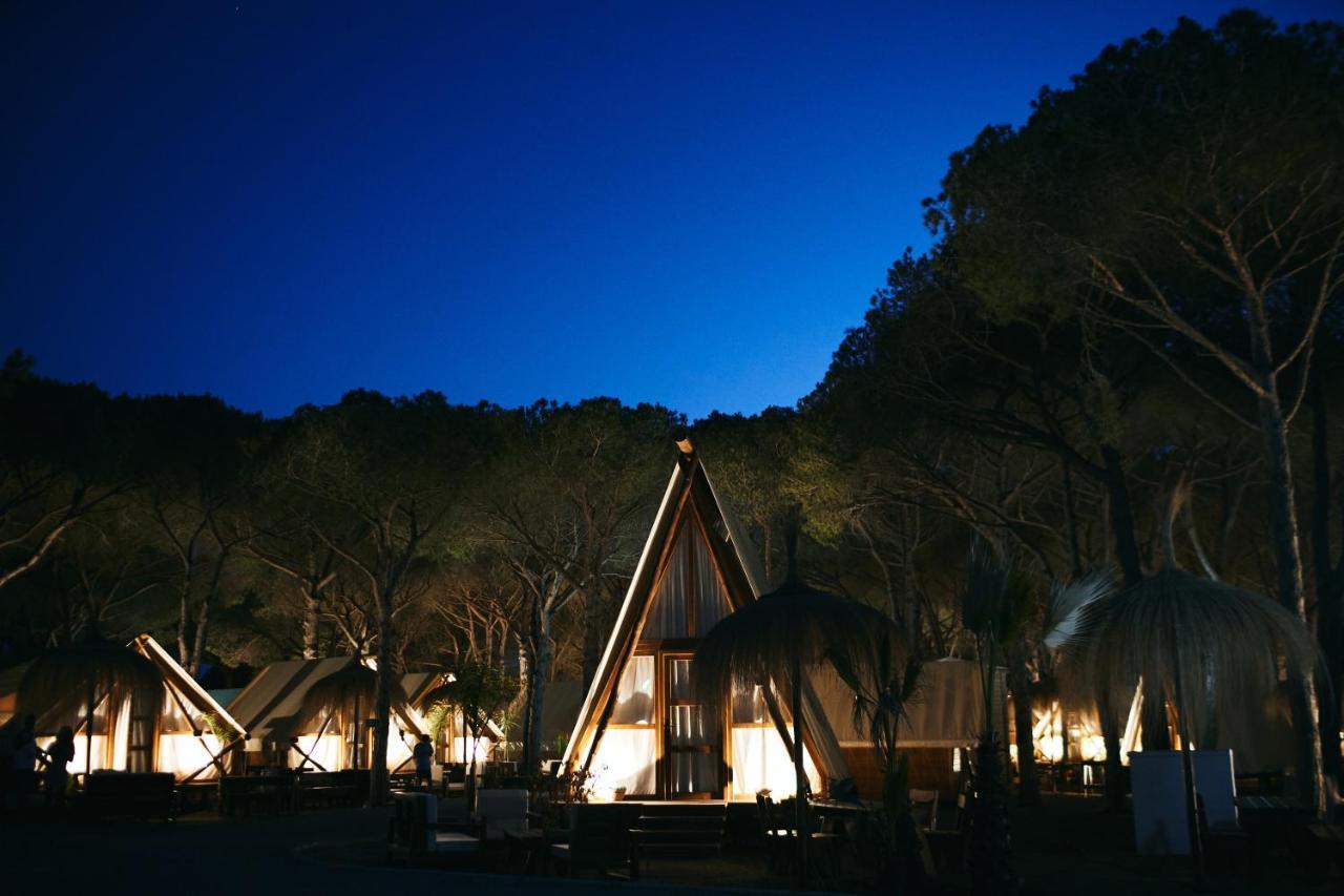 Taiga Conil Hotel Conil de la Frontera Kültér fotó